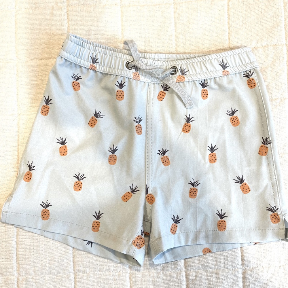 Rylee + Cru pineapple swim trunks size 4-5